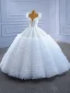Luxus / Herrlich Weiß Plissee Spitze Blumen Brautkleider / Hochzeitskleider 2021 Ballkleid Eckiger Ausschnitt Perlenstickerei Pailletten Ärmellos Rückenfreies Kapelle-Schleppe Hochzeit
