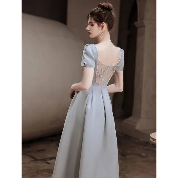 Vintage / Retro Silver Grey Satin Prom Dresses 2021 A-Line / Princess V-Neck Beading Pearl Sequins Short Sleeve Backless Floor-Length / Long Prom Formal Dresses
