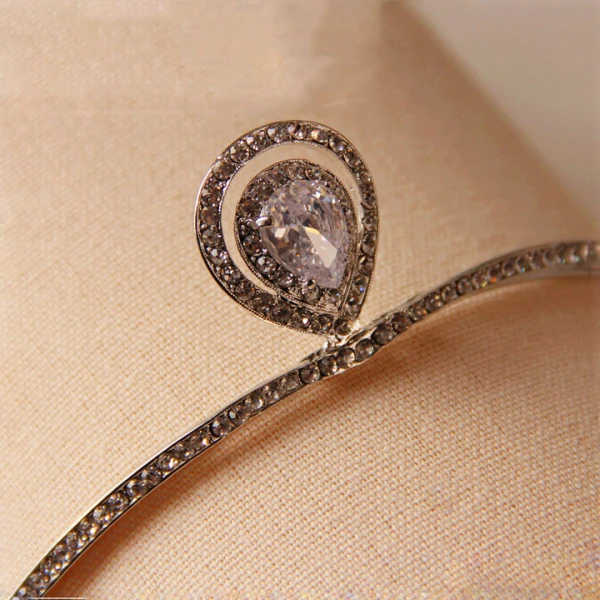 Amazing / Unique Silver Crystal Tiara 2017 Beading Rhinestone Metal Accessories Bridal Jewelry