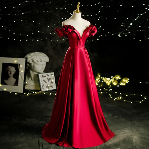 Elegant Burgundy Satin Prom Dresses 2021 A-Line / Princess Off-The-Shoulder Sleeveless Backless Floor-Length / Long Formal Dresses