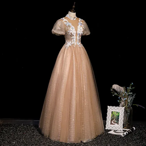 Charmant Champagne Robe De Bal 2021 Robe Boule Col Haut Paillettes En Dentelle Fleur Manches Courtes Dos Nu Longue Robe De Ceremonie