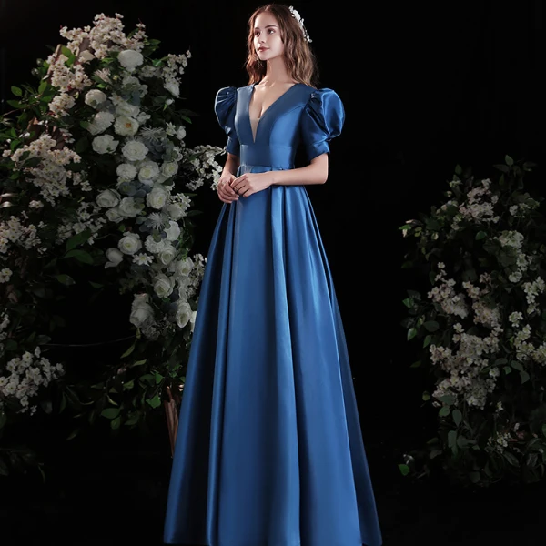 Vintage / Retro Royal Blue Satin Prom Dresses 2021 A-Line / Princess V-Neck Puffy Short Sleeve Backless Floor-Length / Long Prom Formal Dresses