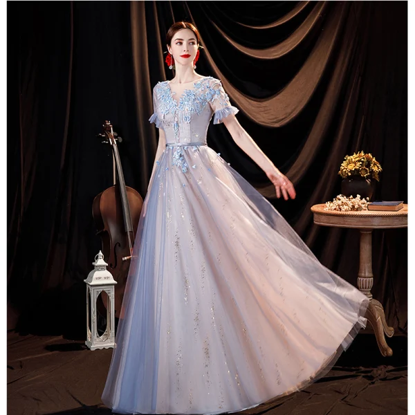 Charmant Bleu Ciel Appliques Robe De Bal 2021 Princesse Encolure Dégagée Perlage Paillettes En Dentelle Fleur Manches de cloche Dos Nu Longue Robe De Ceremonie