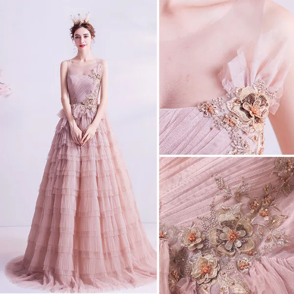 Chic / Belle Rougissant Rose Volants en Cascade Robe De Bal 2021 Princesse Encolure Dégagée Perlage Perle Paillettes En Dentelle Fleur Sans Manches Dos Nu Longue Robe De Ceremonie