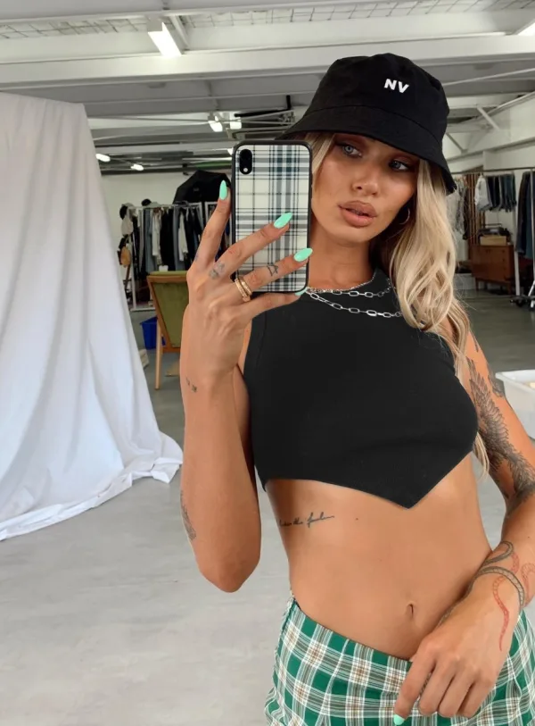 Sexy Grey Summer Outdoor Sports Gymnasium Street Wear Tight  Women Tank 2021 Scoop Neck Sleeveless Women's Tops Sweaters