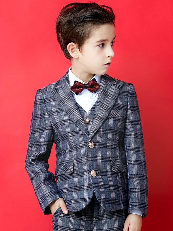 Modest / Simple Grey Boys Wedding Suits 2021 Bow Tie Long Sleeve Coat Pants Shirt Vest