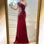 Haut de Gamme Bordeaux Daim Robe De Soirée 2021 Trompette / Sirène Encolure Dégagée Perlage Faux Diamant Paillettes Soirée Manches Courtes Train De Balayage Robe De Ceremonie