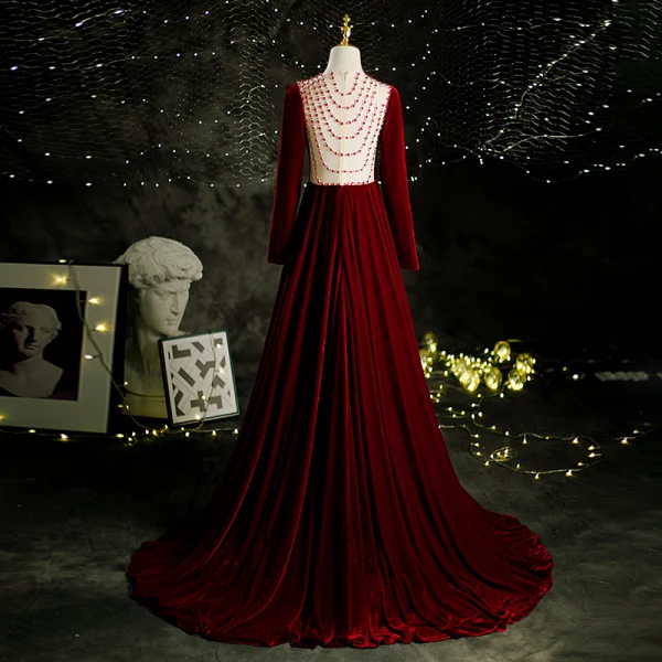 Elegant Burgundy Suede Velour Prom Dresses 2021 A-Line / Princess Square Neckline Beading Long Sleeve Sweep Train Formal Dresses