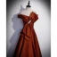 Elegant Coffee Satin Prom Dresses 2022 A-Line / Princess Off-The-Shoulder Bow Short Sleeve Backless Floor-Length / Long Formal Dresses