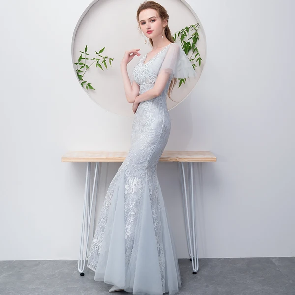 Chic / Beautiful Grey Evening Dresses 2018 Ball Gown Beading Lace Flower V-Neck Short Sleeve Floor-Length / Long Formal Dresses