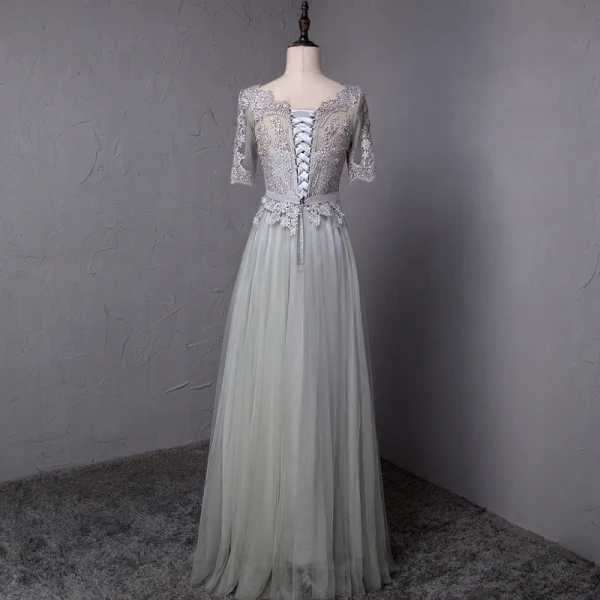 Abordable Gris Robe De Bal 2018 Princesse Noeud En Dentelle Fleur Encolure Dégagée Manches Courtes Longue Robe De Ceremonie