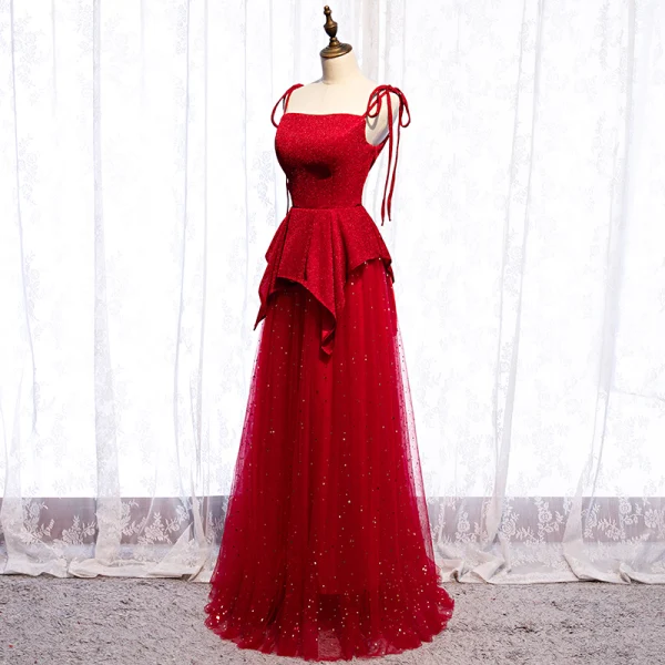 Elegancka Czerwone Sukienki Wieczorowe 2020 Princessa Spaghetti Pasy Cekinami Gwiazda Cekiny Bez Rękawów Bez Pleców Długie Sukienki Wizytowe