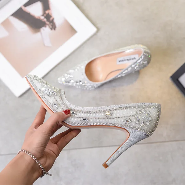 Stilig Sølv Brudesko 2020 Rhinestone Paljetter 9 cm Stiletthæler Spisse Bryllup Pumps