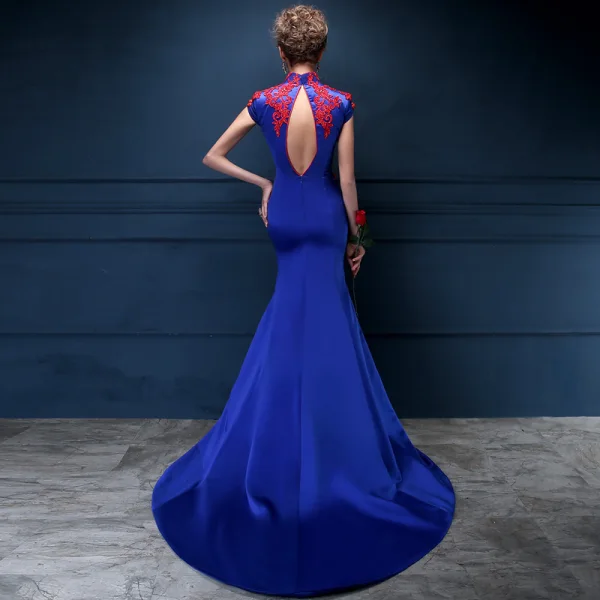 Vintage / Originale Style Chinois Bleu Roi Robe De Soirée 2018 Trompette / Sirène En Dentelle Appliques Perlage Cristal Col Haut Dos Nu Mancherons Train De Balayage Robe De Ceremonie