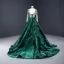 Haut de Gamme Vert Foncé Daim Robe De Soirée 2023 Trompette / Sirène Col Haut Fait main Perlage Paillettes En Dentelle Manches Longues Dos Nu Watteau Train Robe De Ceremonie