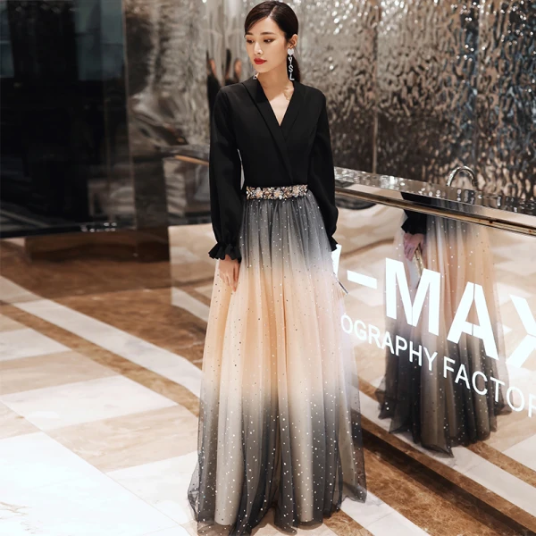 Mode Noire Robe De Soirée 2020 Princesse V-Cou Étoile Paillettes Faux Diamant Manches Longues Longue Robe De Ceremonie