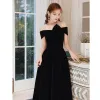 Chic / Beautiful Black Evening Dresses  2020 A-Line / Princess Suede Off-The-Shoulder Bow Sleeveless Backless Floor-Length / Long Formal Dresses