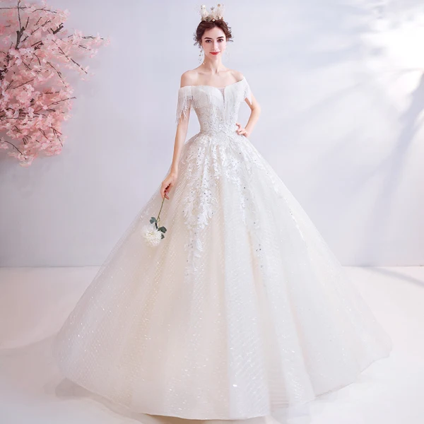 Charmant Ivory / Creme Brautkleider / Hochzeitskleider 2020 Ballkleid Off Shoulder Perlenstickerei Kristall Quaste Pailletten Spitze Blumen Kurze Ärmel Rückenfreies Lange