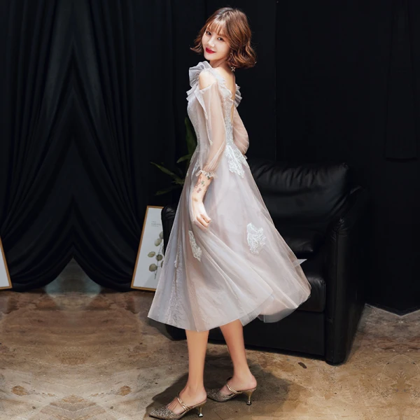 Classy Grey Homecoming Graduation Dresses 2020 A-Line / Princess Scoop Neck Lace Flower 1/2 Sleeves Backless Tea-length Formal Dresses