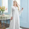 Modest / Simple Ivory Lace Plus Size Wedding Dresses 2021 Trumpet / Mermaid Square Neckline Bell sleeves Backless Court Train Wedding