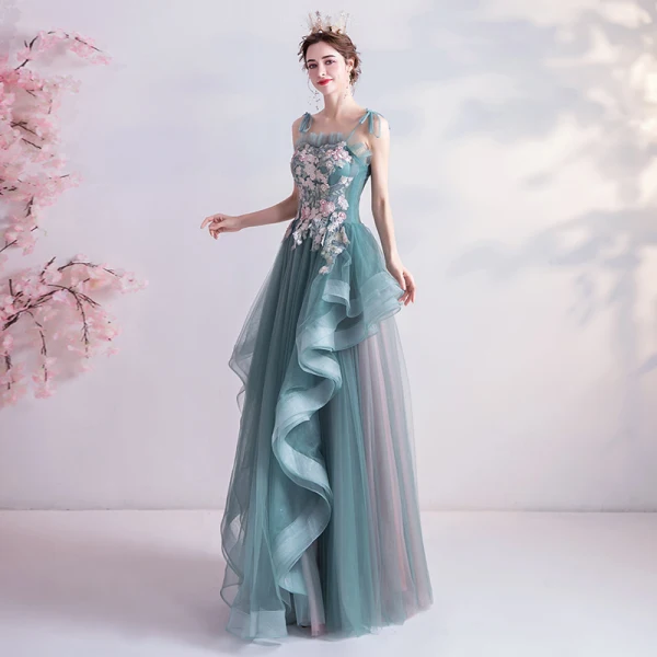 Moda Limonkowy Sukienki Wieczorowe 2020 Princessa Spaghetti Pasy Perła Rhinestone Z Koronki Kwiat Bez Rękawów Bez Pleców Kaskadowe Falbany Długie Sukienki Wizytowe