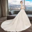 Classique Ivoire Robe De Mariée 2018 Princesse En Dentelle Fleur Encolure Dégagée Dos Nu Sans Manches Cathedral Train Mariage