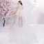 Mode Champagne Bröllopsklänningar 2018 Balklänning Spets Broderade Appliqués Pärla Urringning Ärmlös Watteau Train Bröllop