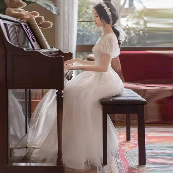 Chic / Belle Blanche Paillettes En Dentelle Fleur Robe De Bal 2022 Princesse Encolure Dégagée Manches Courtes Dos Nu Longue Robe De Ceremonie