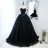 Elegant Black Corset Pleated Prom Dresses 2022 Ball Gown Strapless Sleeveless Backless Sweep Train Formal Dresses