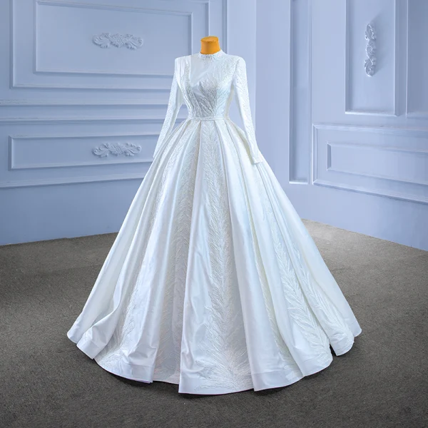 Muslim Elegant White Satin Wedding Dresses 2022 Ball Gown High Neck Handmade  Beading Pearl Lace Flower Long Sleeve Floor-Length / Long Wedding