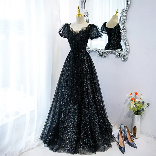 Charmant Noire Glitter Perlage Paillettes Robe De Bal 2022 Princesse Encolure Carrée Manches Courtes Dos Nu Longue Robe De Ceremonie