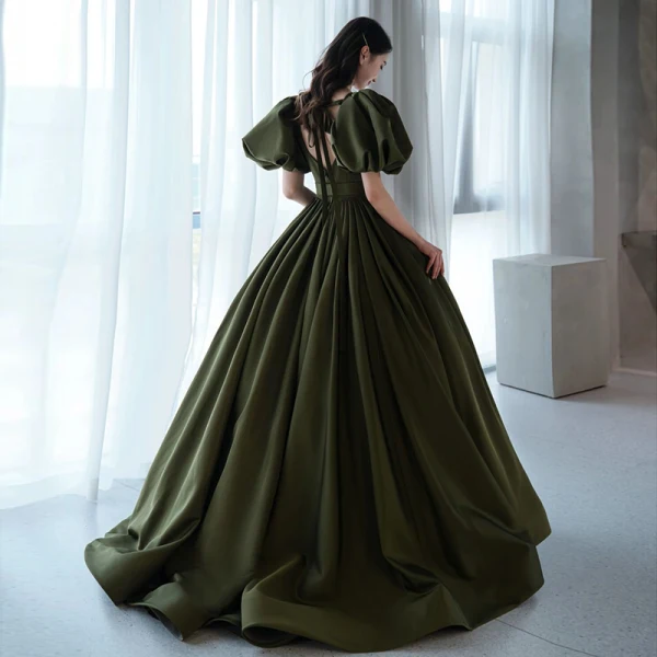 Vintage / Retro Dark Green Satin Prom Dresses A-Line / Princess 2022 Square Neckline Puffy Short Sleeve Backless Sweep Train Formal Dresses