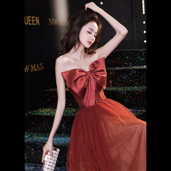 Chic / Beautiful Burgundy Prom Dresses 2022 A-Line / Princess Strapless Bow Sleeveless Backless Floor-Length / Long Formal Dresses