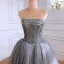 Charmant Gris Perlage Paillettes Plissée Robe De Bal 2022 Robe Boule Bustier Sans Manches Dos Nu Train De Balayage Robe De Ceremonie