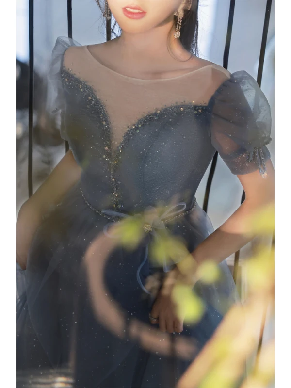 Charmant Bleu Ciel Glitter Faux Diamant Paillettes Robe De Bal 2022 Princesse Encolure Dégagée Manches Courtes Dos Nu Ceinture Longue Robe De Ceremonie