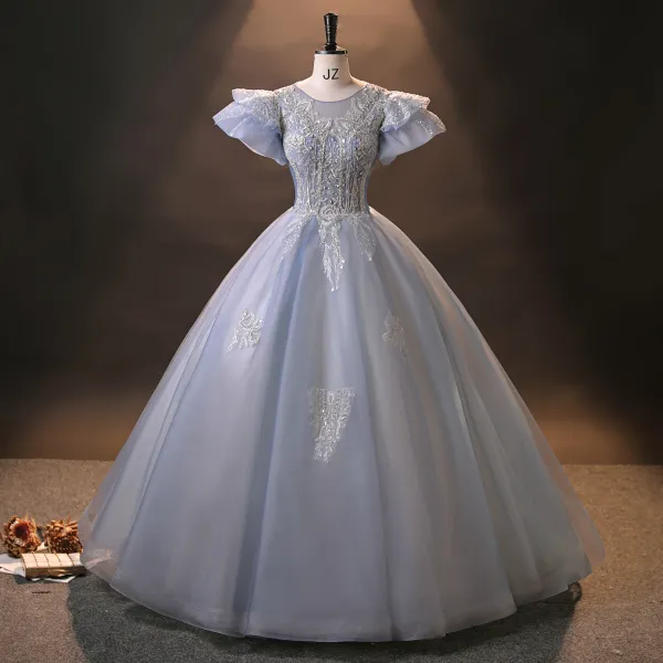 Vintage / Retro Quinceañera Prom Dresses 2024 Sky Blue Crossed Straps Beading Pearl Tulle Cap Sleeves Ball Gown Formal Dresses