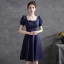 Simple Bleu Marine Satin de retour Robe De Graduation 2021 Princesse Encolure Carrée Noeud Manches Courtes Mi-Longues Robe De Ceremonie