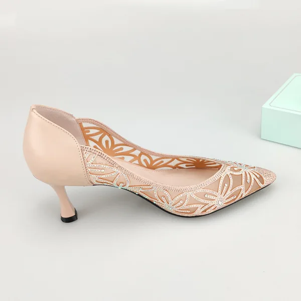 Charmant Beige Datierung Durchbohrt Pumps 2020 Leder Strass 6 cm Stilettos Spitzschuh Pumps