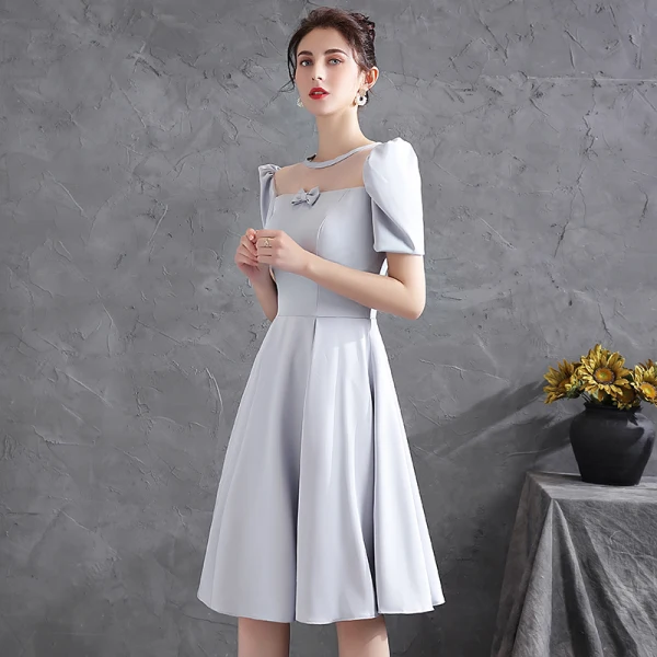 Fashion Grey Homecoming Satin Graduation Dresses 2021 A-Line Princess Scoop Neck Bow