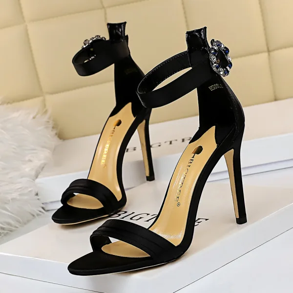 Sexy Argenté Cocktail Sandales Femme 2020 Satin Faux Diamant Bride Cheville 9 cm Talons Aiguilles Peep Toes / Bout Ouvert Sandales