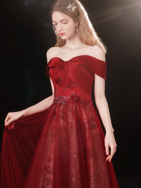 Charming Burgundy Prom Dresses 2021 A-Line / Princess Off-The-Shoulder Beading Rhinestone Sequins Sleeveless Backless Floor-Length / Long Prom Formal Dresses