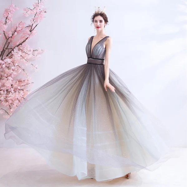 Sexy Silver Grey Evening Dresses 2020 A-Line / Princess Backless V-Neck Sleeveless Sequins Floor-Length / Long Formal Dresses