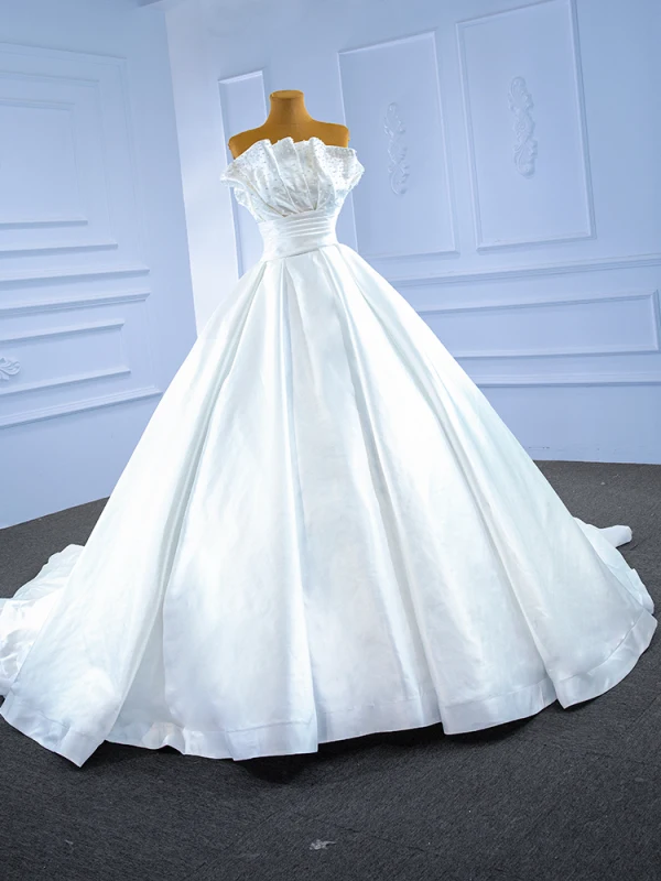Luxus / Herrlich Hohes Niedriges Ivory / Creme Perle Satin Brautkleider / Hochzeitskleider 2021 Ballkleid Bandeau Rückenfreies Königliche Schleppe Hochzeit
