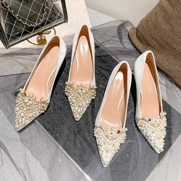 Chic / Belle Ivoire Perle Faux Diamant Chaussure De Mariée 2021 7 cm Talons Aiguilles À Bout Pointu Mariage Escarpins Talons Hauts