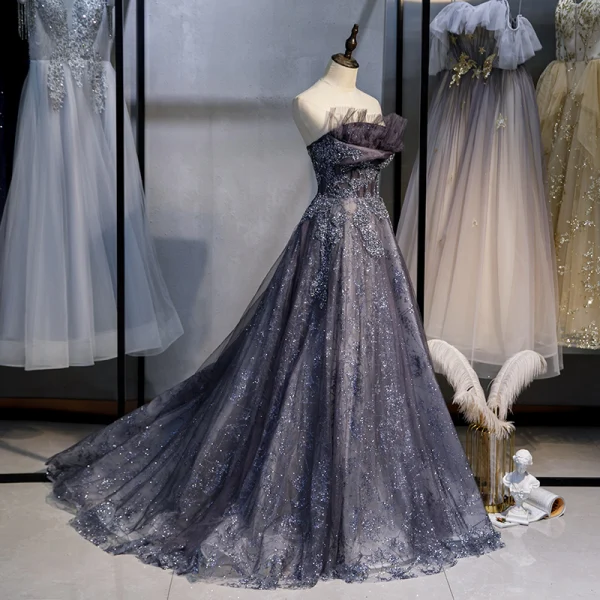 Glitzernden Charmant Marineblau Ballkleider 2020 A Linie Bandeau Perlenstickerei Pailletten Spitze Blumen Ärmellos Rückenfreies Sweep / Pinsel Zug Festliche Kleider