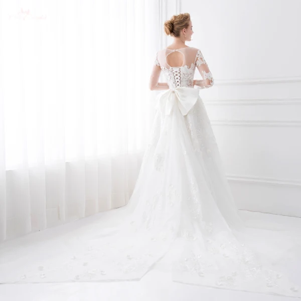 Schöne Weiß Brautkleider 2018 A Linie Schleife Mit Spitze Blumen Rundhalsausschnitt Rückenfreies 3/4 Ärmel Lange Hochzeit