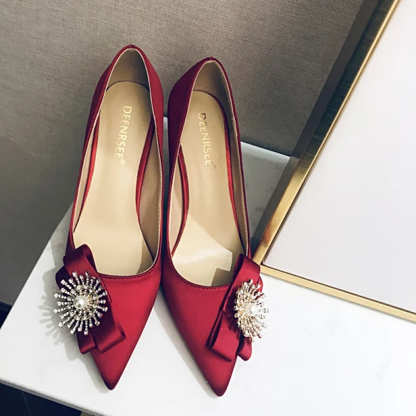Elegant Burgundy Leather Wedding Shoes 2020 Pearl Rhinestone Bow 10 cm Stiletto Heels Pointed Toe Wedding Pumps