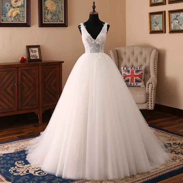 Chic / Belle Ivoire Robe De Mariée 2018 Robe Boule Appliques Perle Paillettes En Dentelle Organza V-Cou Sans Manches Dos Nu Train De Balayage Mariage