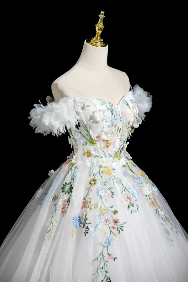 Fairytale Multi-Colors Lace Flower Appliques Pearl White Prom Dresses 2025 Ball Gown Off-The-Shoulder Short Sleeve Backless Floor-Length / Long Prom Formal Dresses