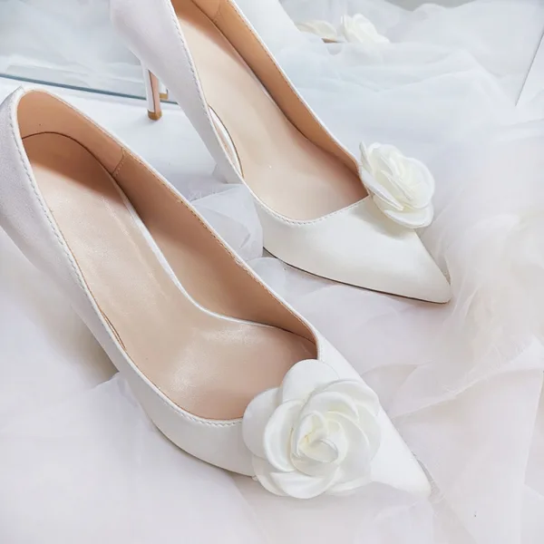 Eleganta Vita Bal Blomma Pumps 2020 9 cm Stilettklackar Spetsiga Pumps